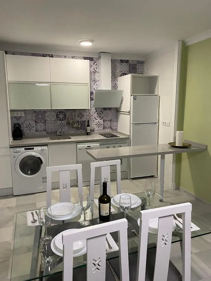 Apartamento Centrico “Los Pajaritos” Con Garaje. Jerez de la Frontera